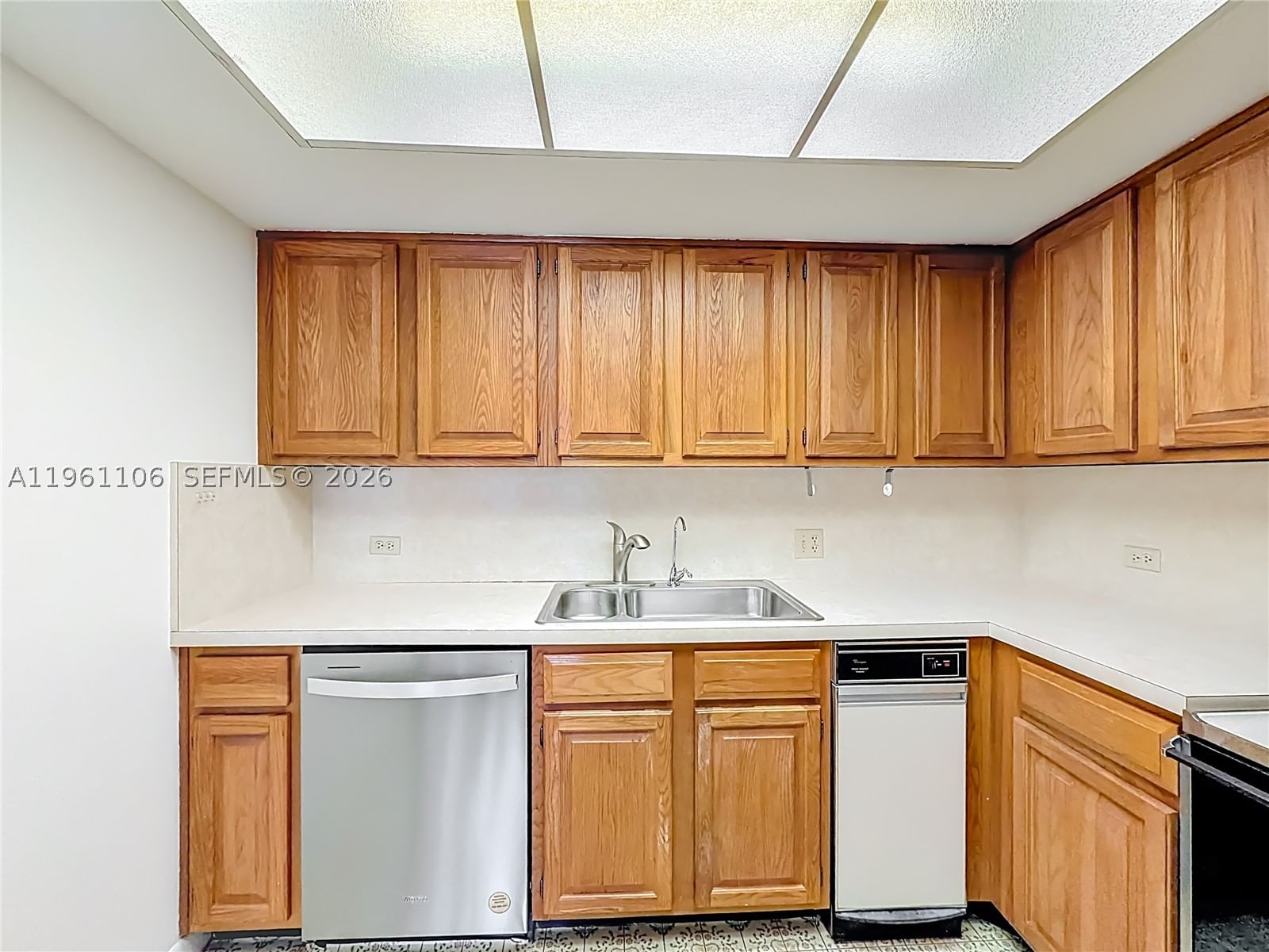 Real estate property located at 1710 Ocean Ln #404, Broward, Lago Mar North Lodge Cond, Fort Lauderdale, FL