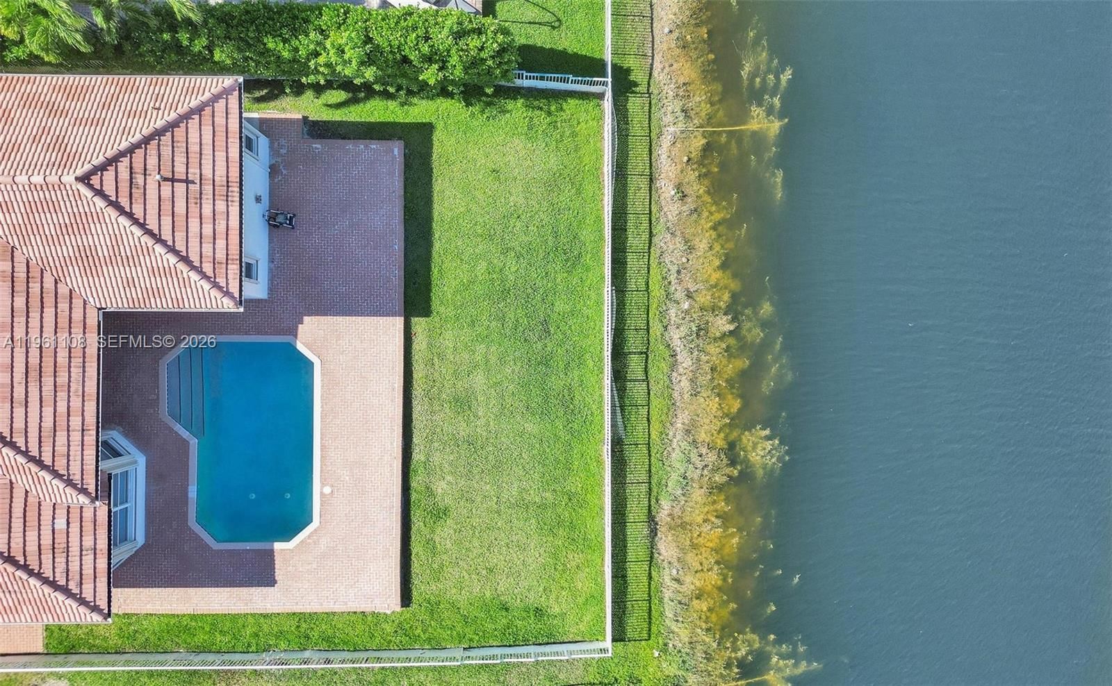 Real estate property located at 3360 195th Ter, Broward, Sunset Lakes Grand Isle, Miramar, FL