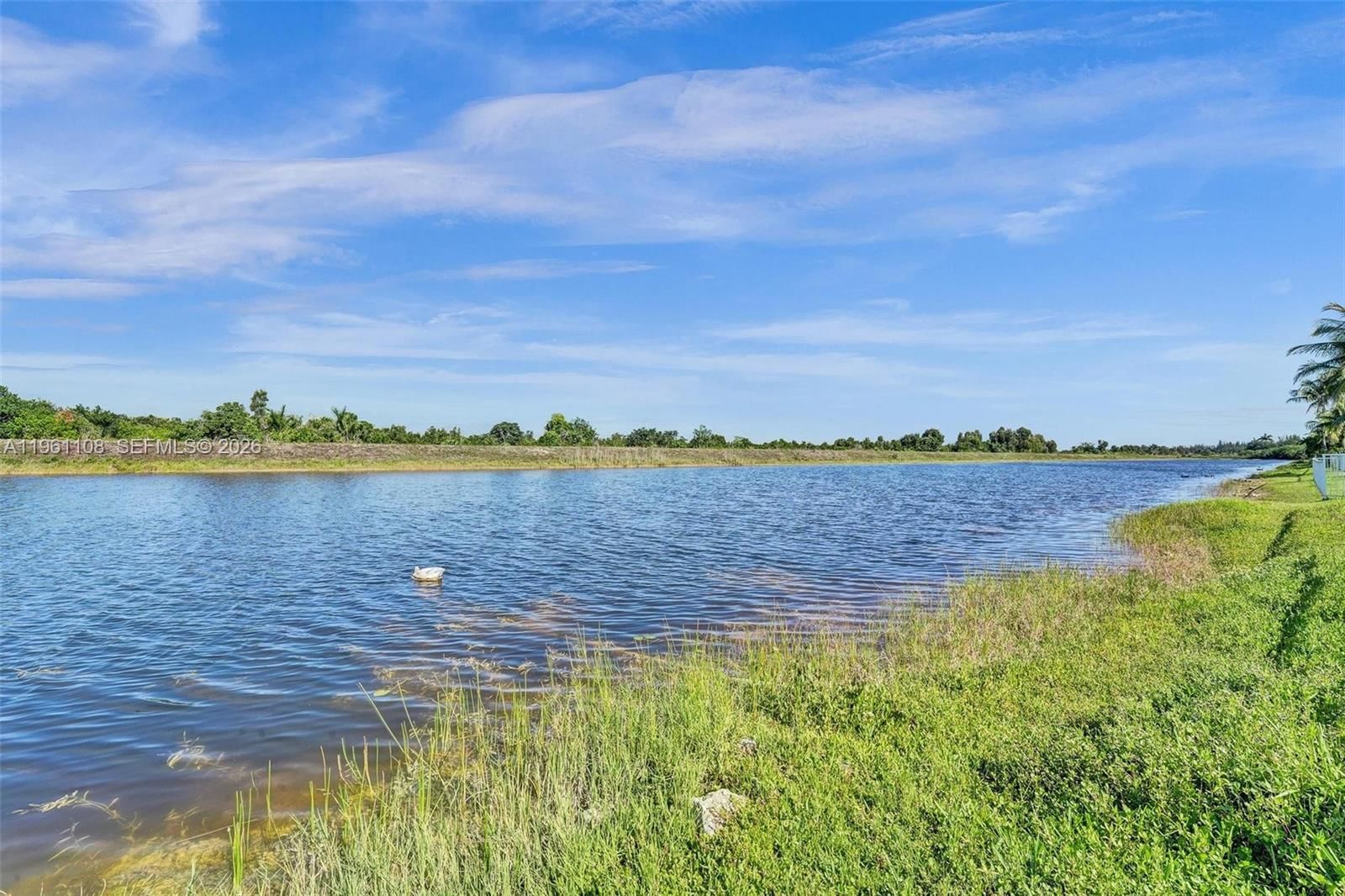 Real estate property located at 3360 195th Ter, Broward, Sunset Lakes Grand Isle, Miramar, FL