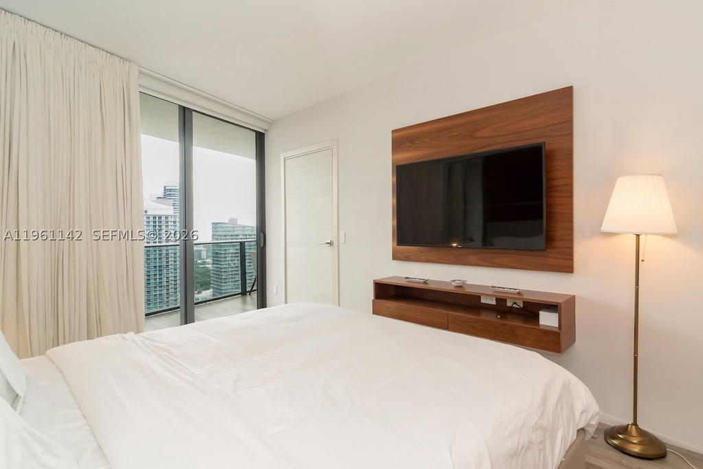 Real estate property located at 801 Miami Ave #3803, Miami-dade, Sls Lux Brickell, Miami, FL