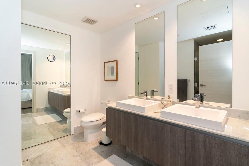 Real estate property located at 801 Miami Ave #3803, Miami-dade, Sls Lux Brickell, Miami, FL