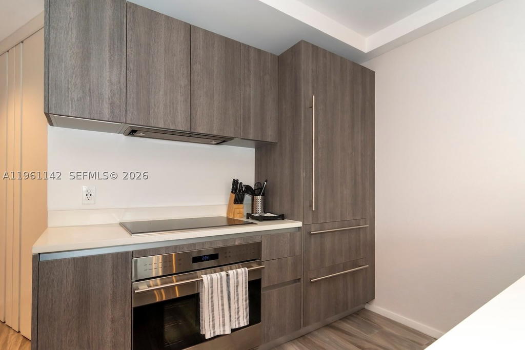 Real estate property located at 801 Miami Ave #3803, Miami-dade, Sls Lux Brickell, Miami, FL
