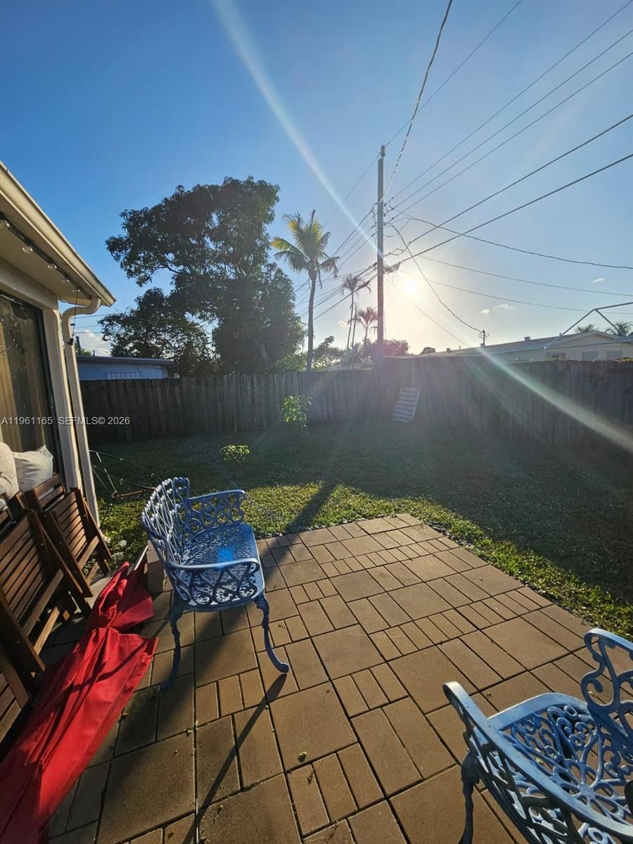 Real estate property located at 4155 12th Ter, Broward, Twin Lakes Homes Sec 4, Oakland Park, FL