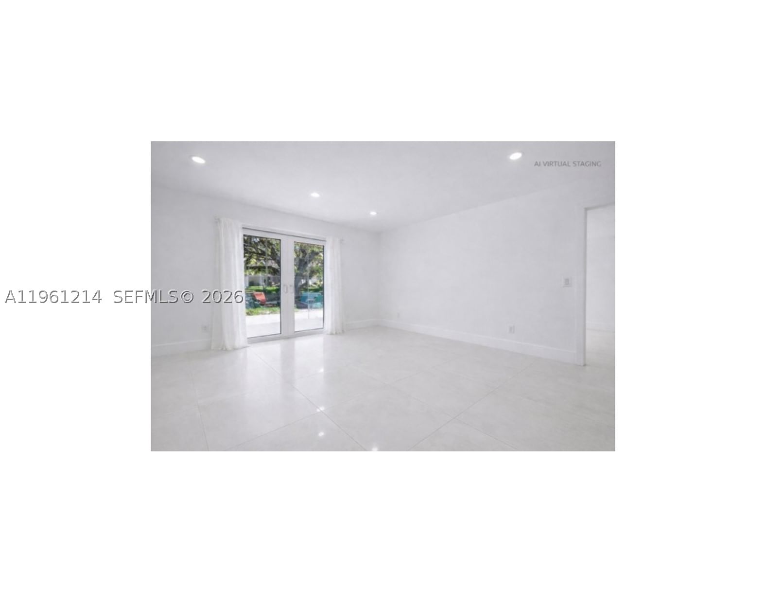 Real estate property located at 570 Royal Poinciana Ct, Broward, Bonaventure Lakes, Weston, FL