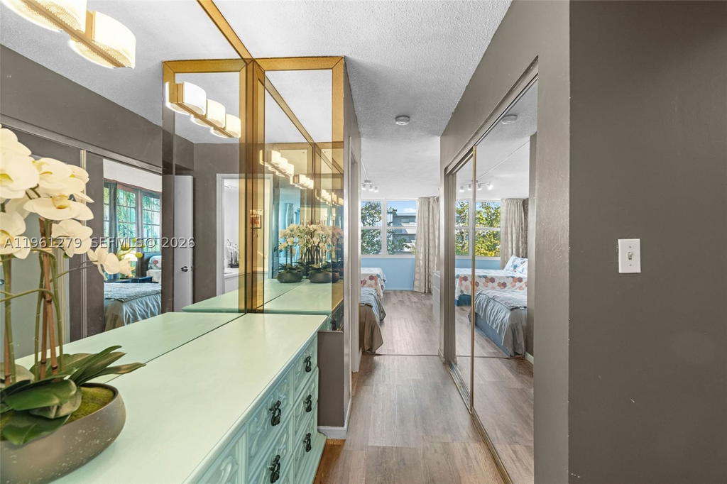 Real estate property located at 1690 191st St #314-1, Miami-dade, Jade Winds Group Bamboo G, Miami, FL
