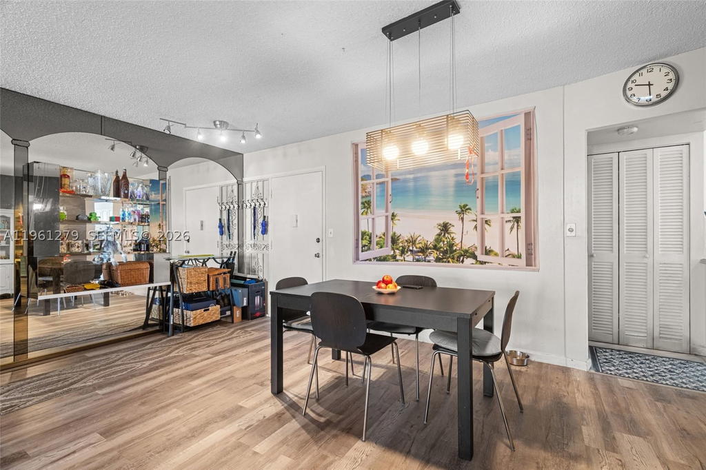 Real estate property located at 1690 191st St #314-1, Miami-dade, Jade Winds Group Bamboo G, Miami, FL