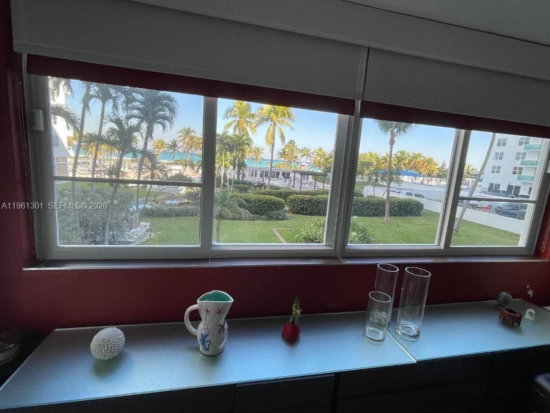 Real estate property located at 5005 Collins Ave #212, Miami-dade, The Carriage Club North C, Miami Beach, FL