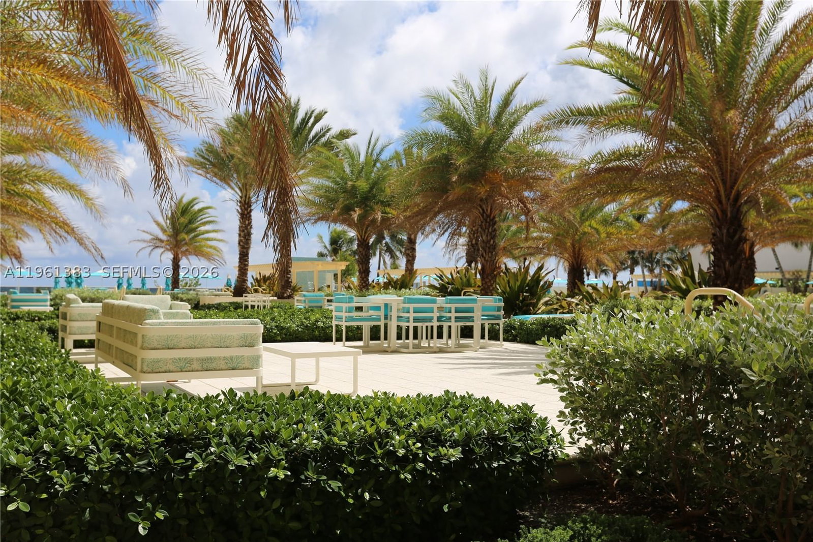 Real estate property located at 2501 Ocean Dr #1617, Broward, Wave Condo, Hollywood, FL