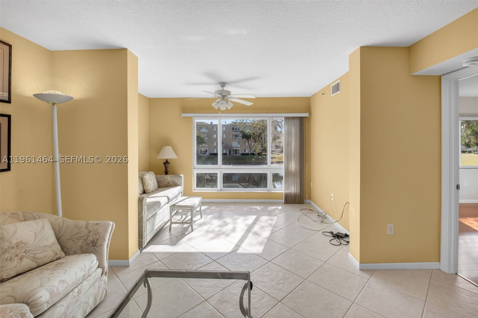 Real estate property located at 12540 Majesty Cir #208, Palm Beach, Coral Cove Condo, Boynton Beach, FL