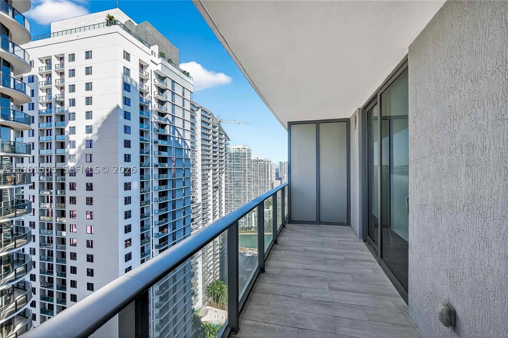 Real estate property located at 45 9th St #3807, Miami-dade, Brickell Heights East Con, Miami, FL