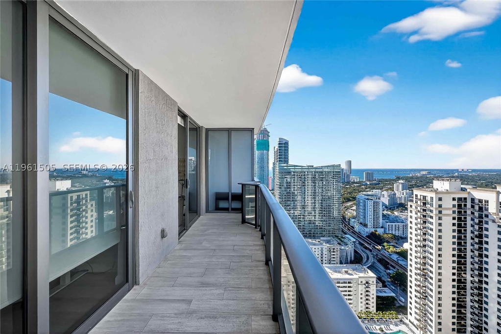 Real estate property located at 45 9th St #3807, Miami-dade, Brickell Heights East Con, Miami, FL