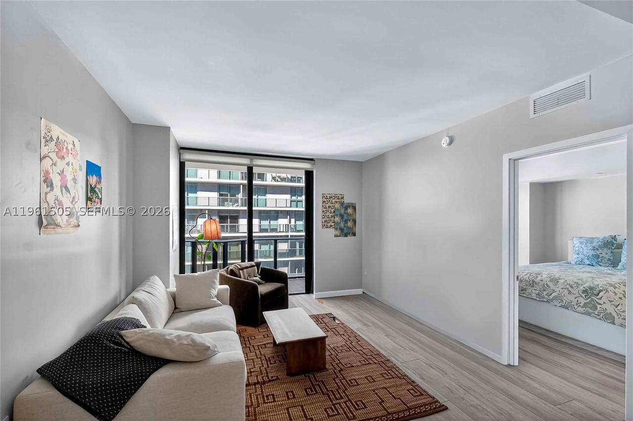 Real estate property located at 45 9th St #3807, Miami-dade, Brickell Heights East Con, Miami, FL