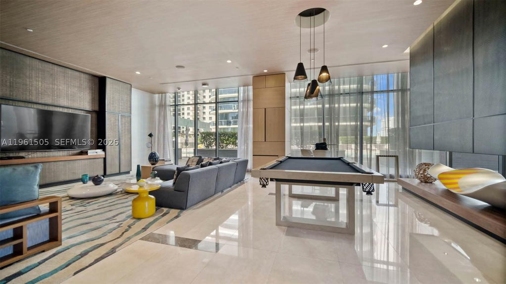 Real estate property located at 45 9th St #3807, Miami-dade, Brickell Heights East Con, Miami, FL