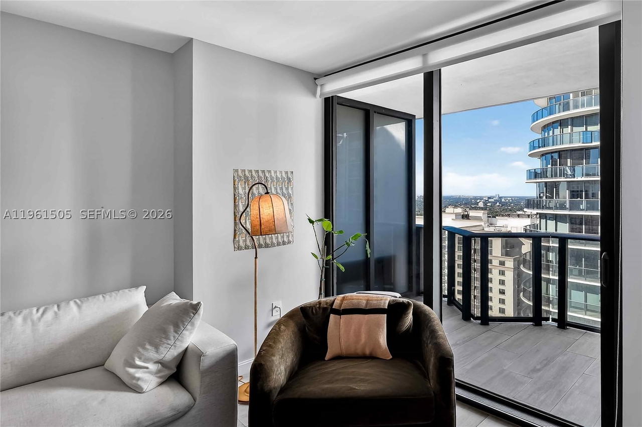 Real estate property located at 45 9th St #3807, Miami-dade, Brickell Heights East Con, Miami, FL