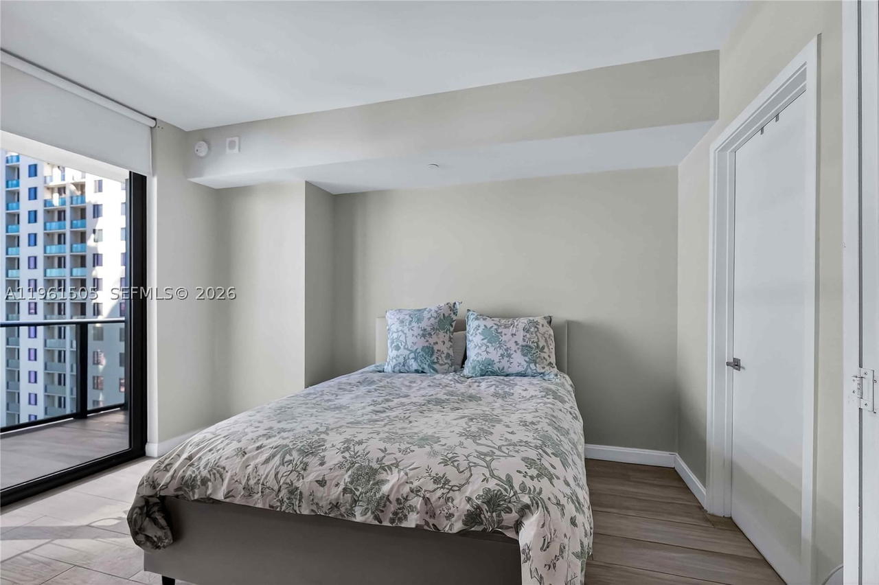 Real estate property located at 45 9th St #3807, Miami-dade, Brickell Heights East Con, Miami, FL