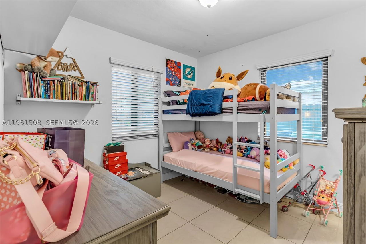 Real estate property located at 7585 28th St, Miami-dade, Central Miami Part 7, Miami, FL