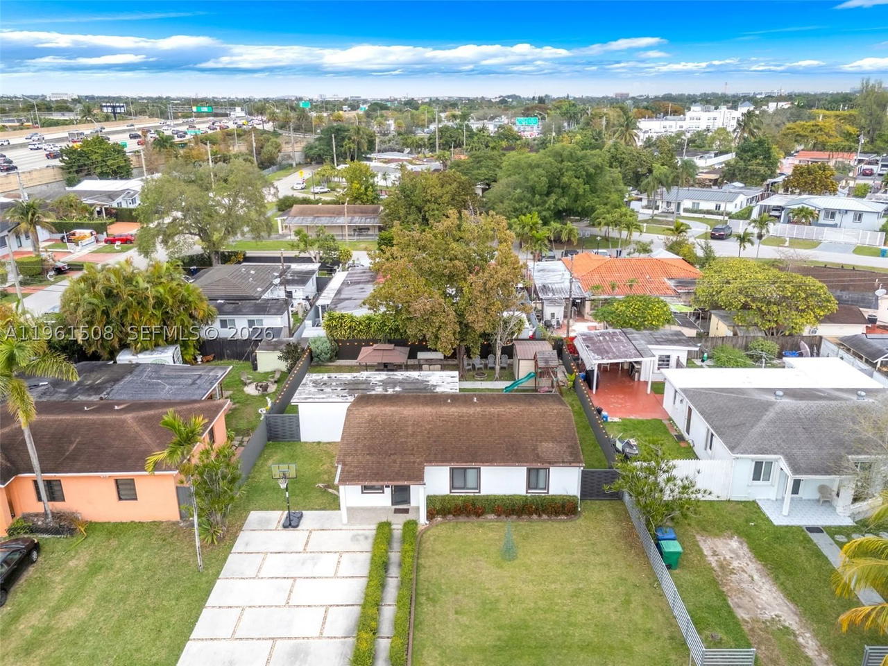 Real estate property located at 7585 28th St, Miami-dade, Central Miami Part 7, Miami, FL