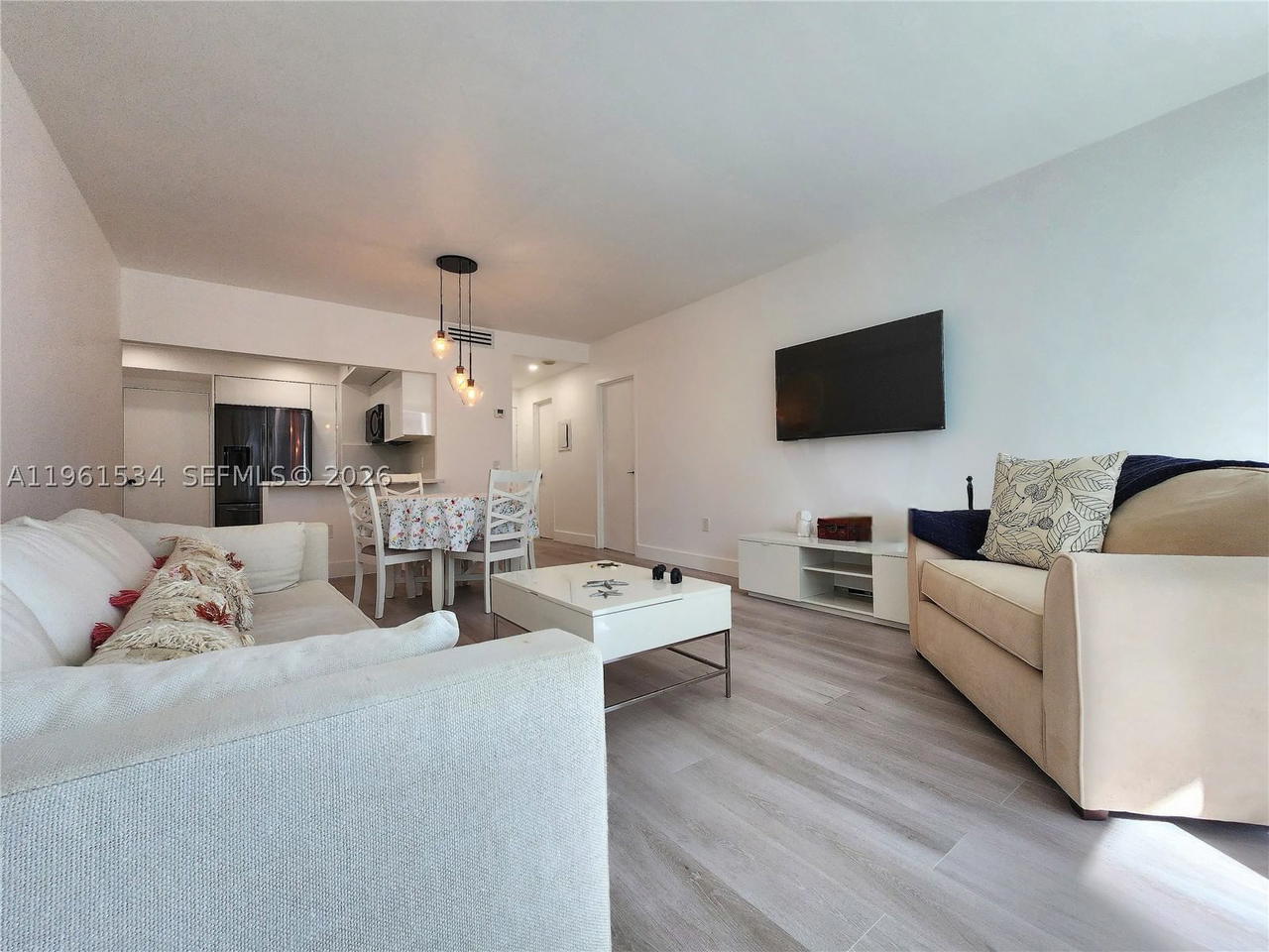 Real estate property located at 3505 Ocean Dr #218, Broward, Alexander Towers Condo, Hollywood, FL