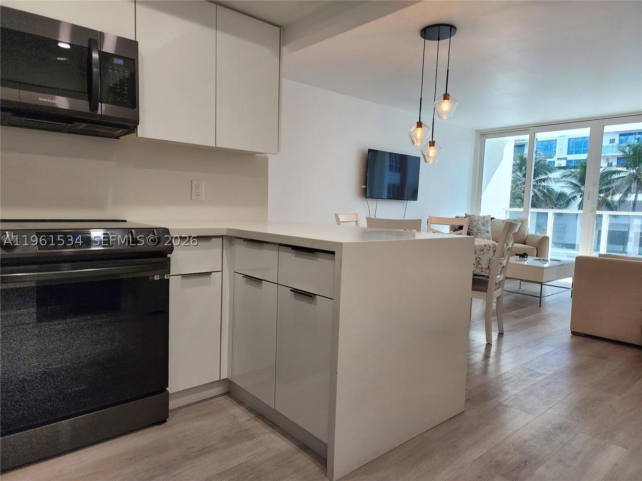 Real estate property located at 3505 Ocean Dr #218, Broward, Alexander Towers Condo, Hollywood, FL