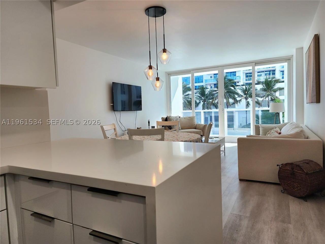 Real estate property located at 3505 Ocean Dr #218, Broward, Alexander Towers Condo, Hollywood, FL