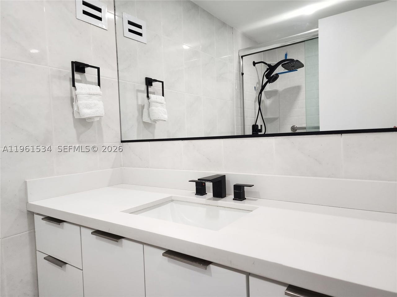 Real estate property located at 3505 Ocean Dr #218, Broward, Alexander Towers Condo, Hollywood, FL