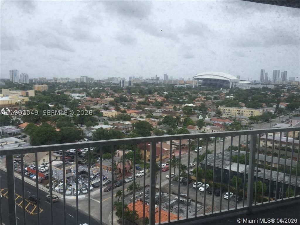 Real estate property located at 1 Glen Royal Pkwy #1404, Miami-dade, Altos De Miami Condo, Miami, FL