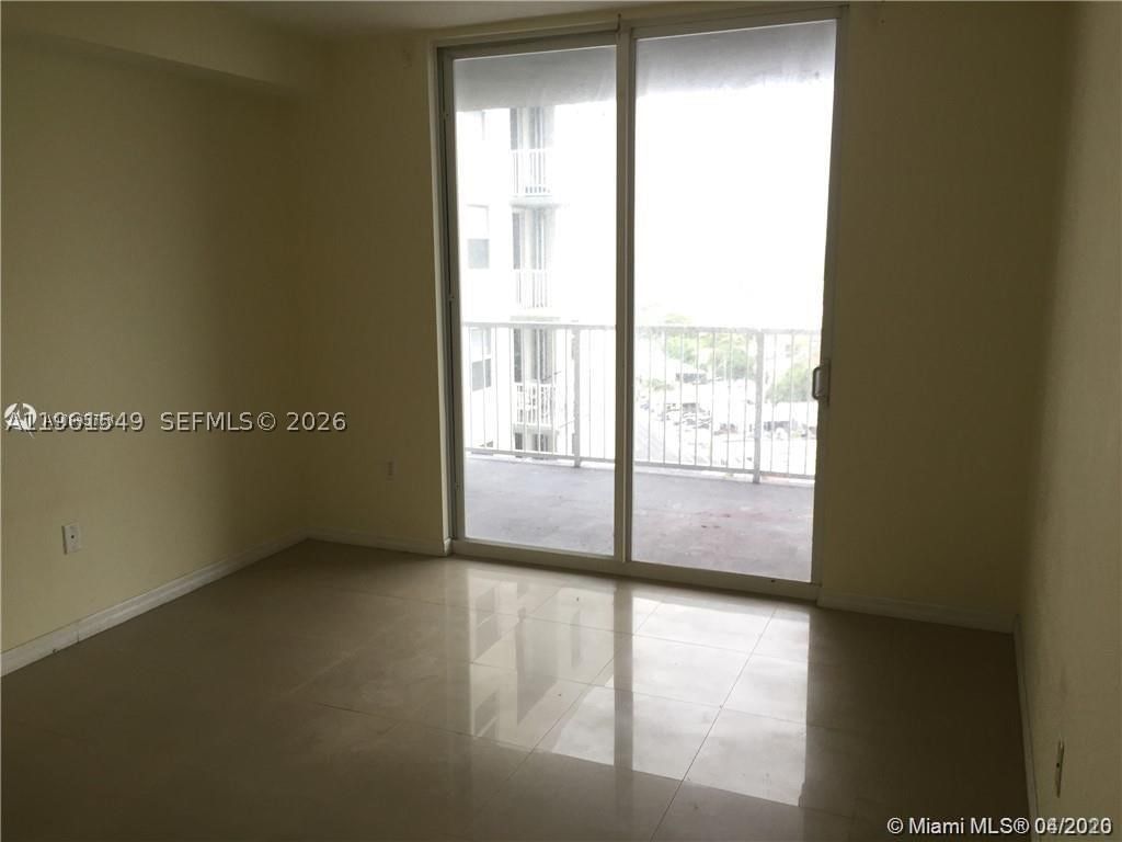 Real estate property located at 1 Glen Royal Pkwy #1404, Miami-dade, Altos De Miami Condo, Miami, FL