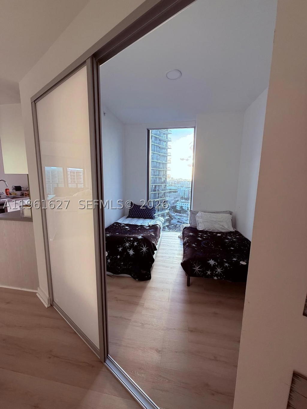 Real estate property located at 501 31st St #1808, Miami-dade, Paraiso Bayviews Condo, Miami, FL