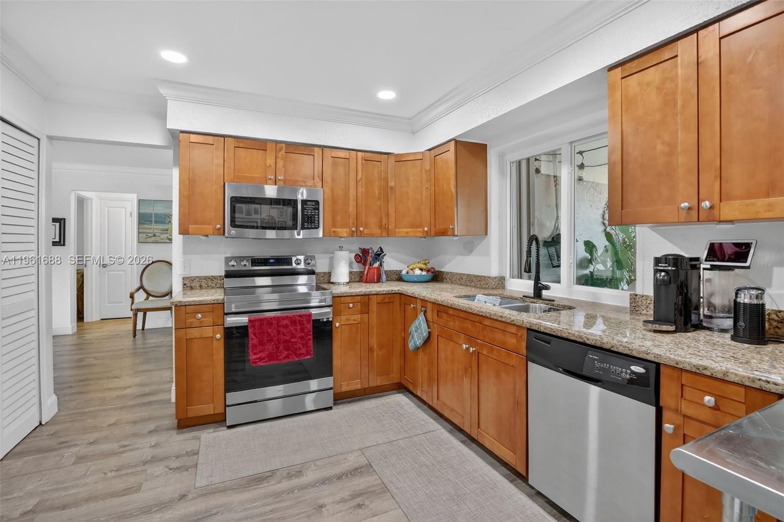 Real estate property located at 4221 114th Ave, Broward, Sunrise Golf Vlg Sec 24, Sunrise, FL