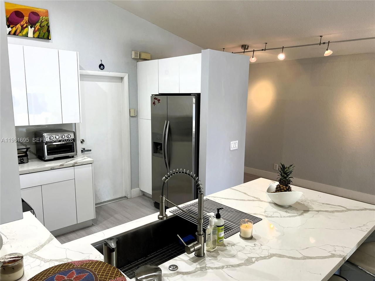 Real estate property located at 1605 Salerno Cir, Broward, Sectors 3 & 4 Boundary Pl, Weston, FL