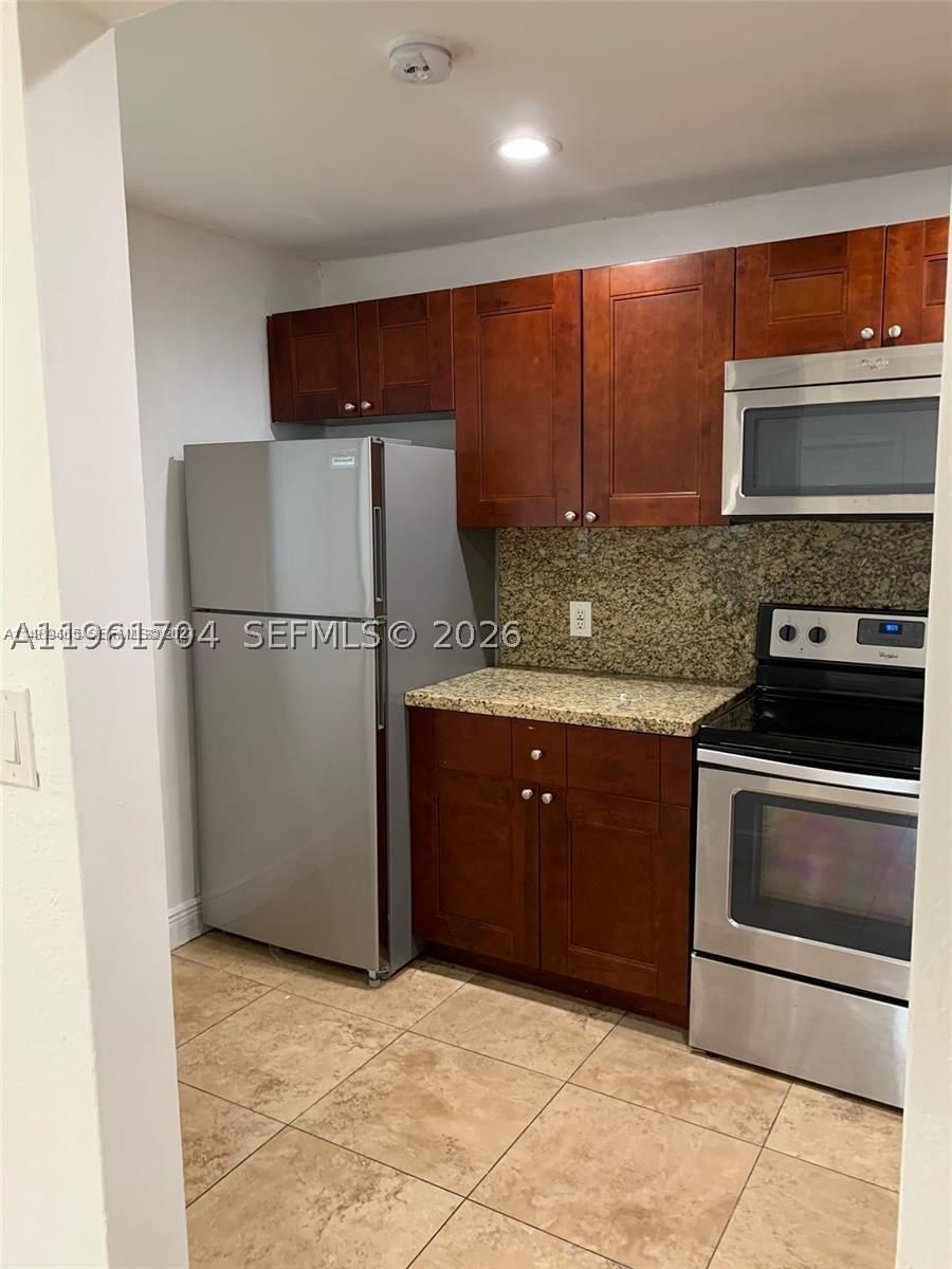 Real estate property located at 8704 38th Dr, Broward, Coral Springs Village Gre, Coral Springs, FL