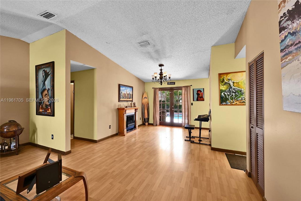 Real estate property located at 13010 119th St, Miami-dade, Shores Lindgren, Miami, FL