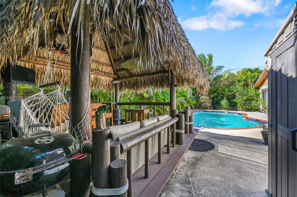 Real estate property located at 13010 119th St, Miami-dade, Shores Lindgren, Miami, FL
