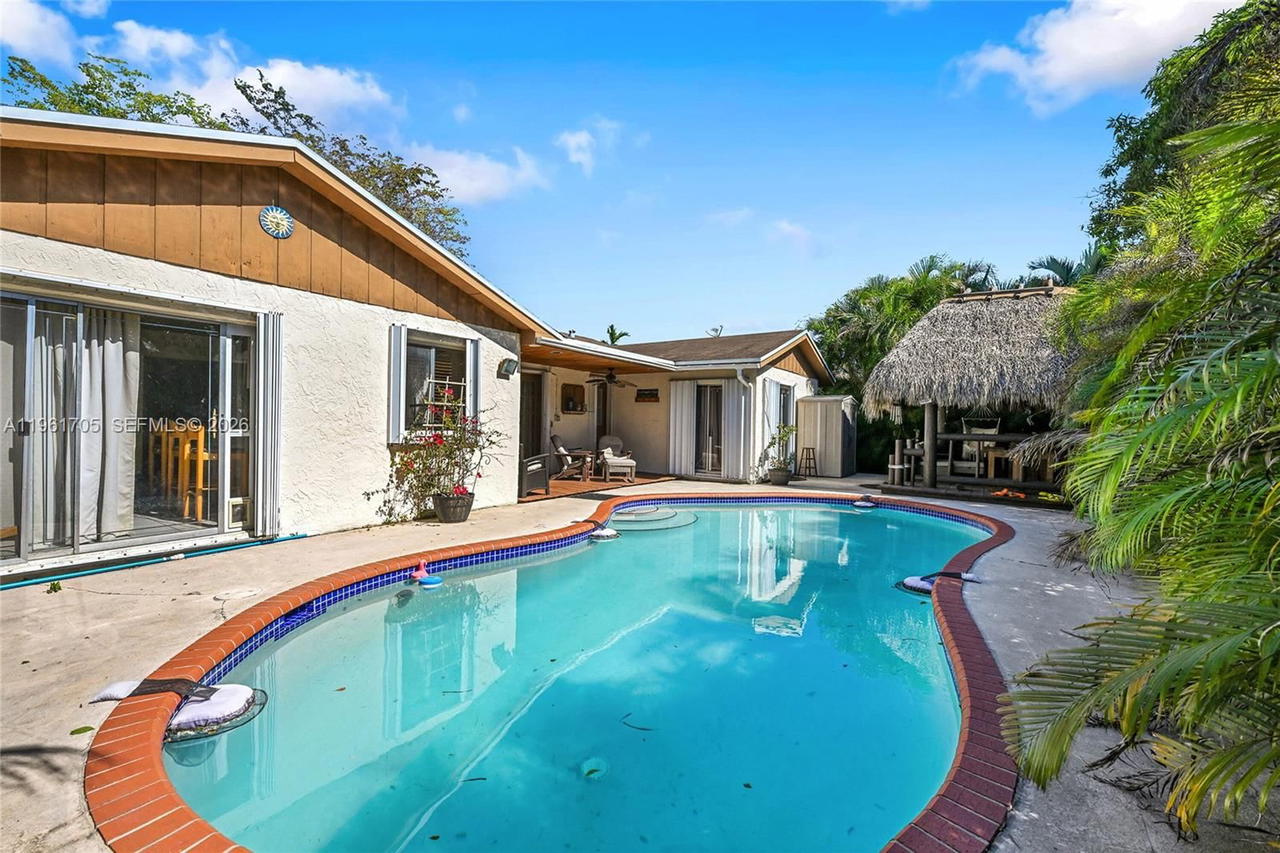 Real estate property located at 13010 119th St, Miami-dade, Shores Lindgren, Miami, FL