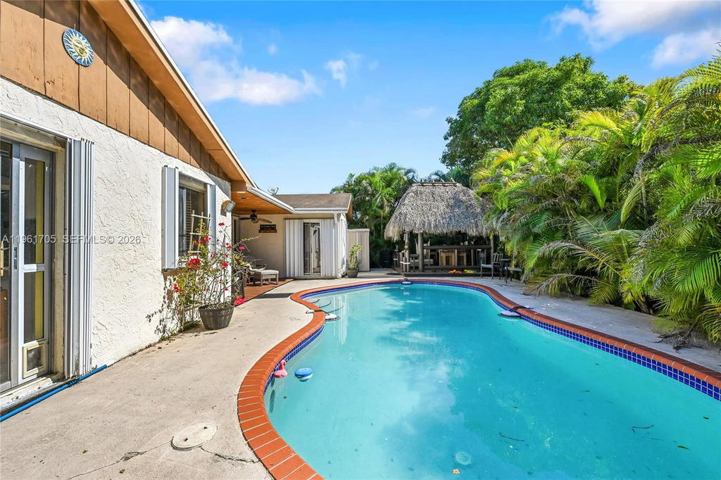 Real estate property located at 13010 119th St, Miami-dade, Shores Lindgren, Miami, FL