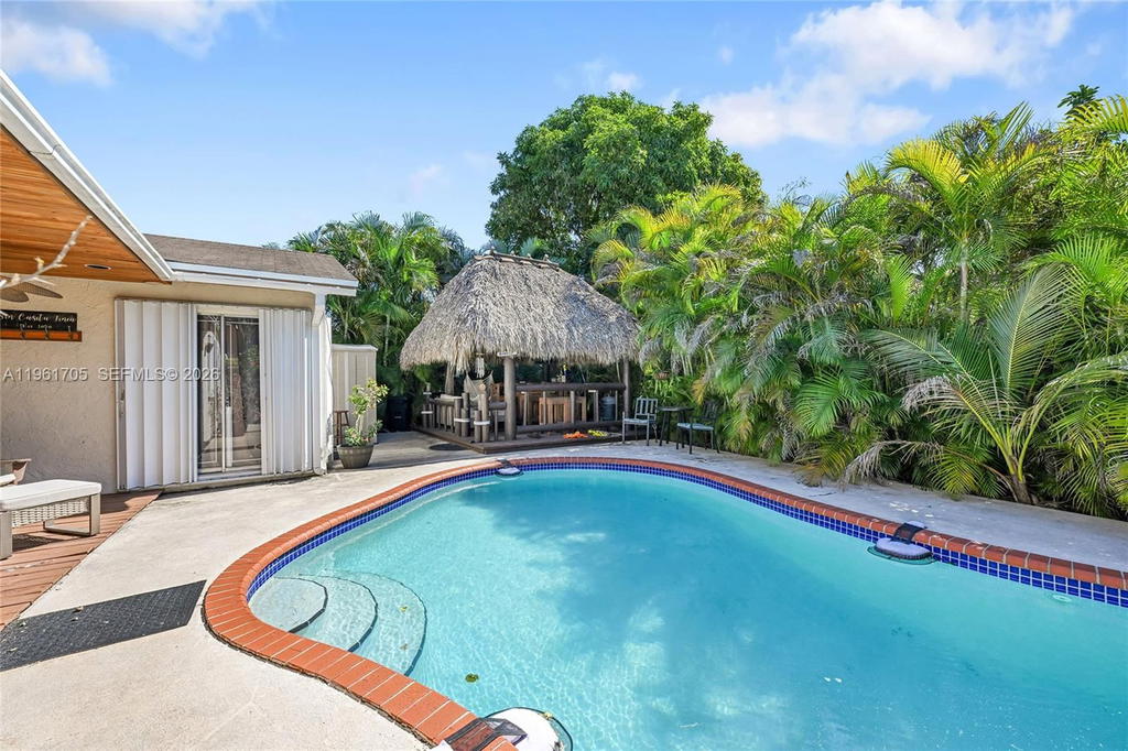 Real estate property located at 13010 119th St, Miami-dade, Shores Lindgren, Miami, FL