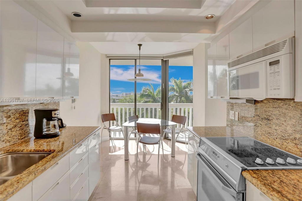Real estate property located at 2000 Island Blvd #503, Miami-dade, ¤2000 Isl Blvd Williams Is, Aventura, FL