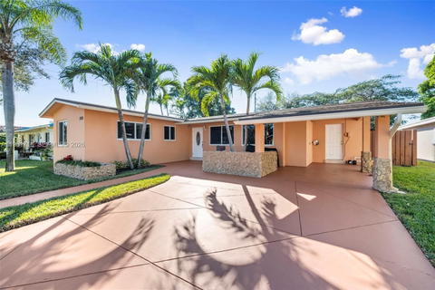 Real estate property located at 1916 36th Ave, Broward, Hollywood Hills, Hollywood, FL