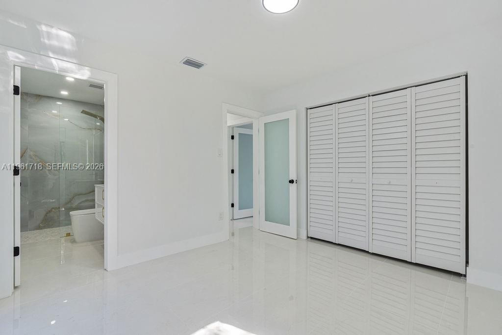 Real estate property located at 860 70th St, Miami-dade, Henry Ford Sub No 2, Miami, FL