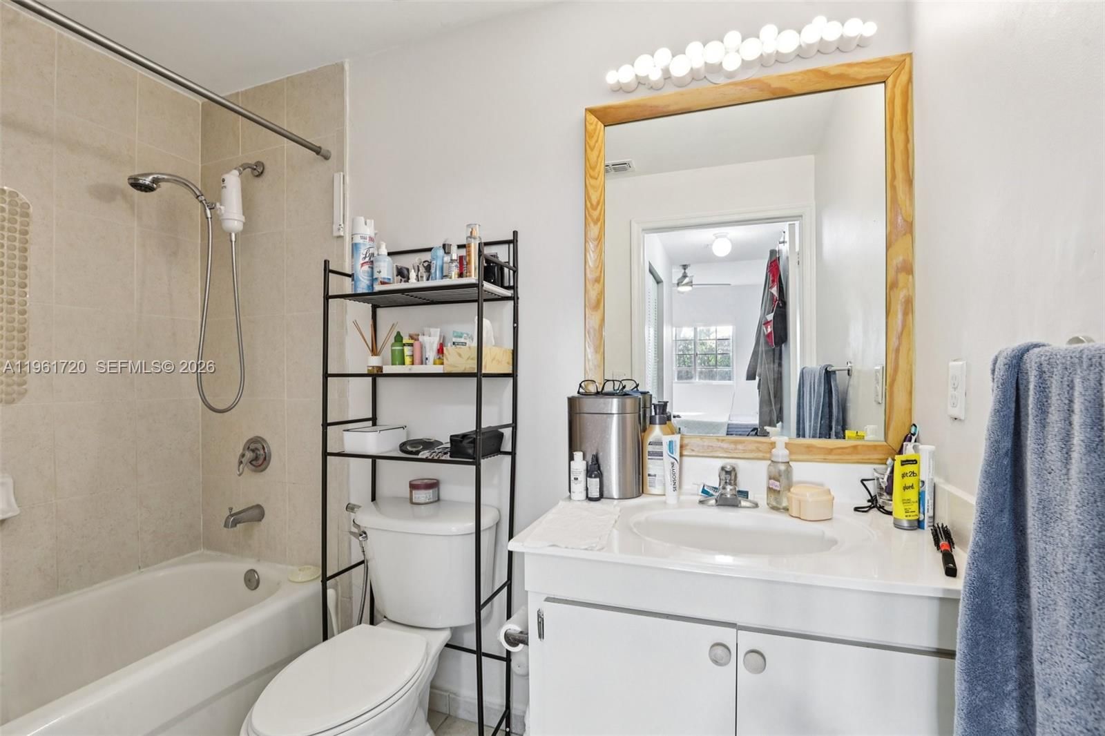 Real estate property located at 7200 114th Ave #106, Miami-dade, Palm Gardens At Doral Con, Doral, FL