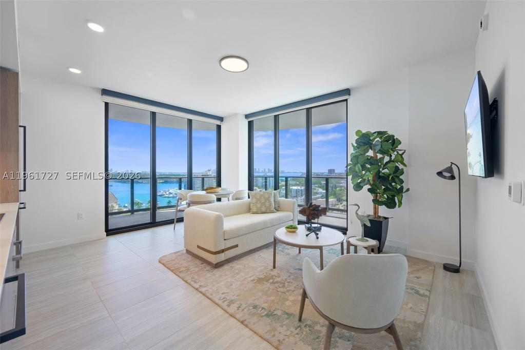 Real estate property located at 580 72nd St #1210, Miami-dade, 72 Park, Miami Beach, FL
