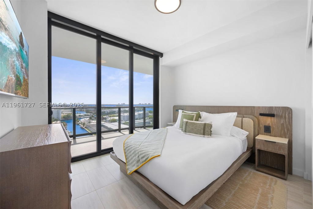 Real estate property located at 580 72nd St #1210, Miami-dade, 72 Park, Miami Beach, FL