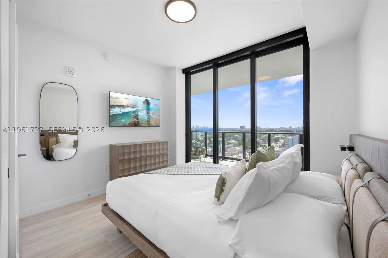 Real estate property located at 580 72nd St #1210, Miami-dade, 72 Park, Miami Beach, FL