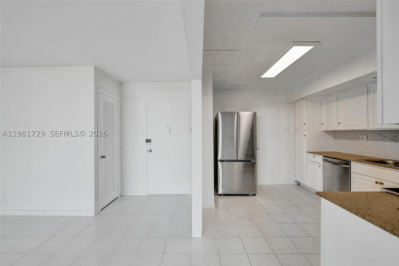 Real estate property located at 1600 Ocean Dr #16B, Broward, Allington Towers Condo, Hollywood, FL