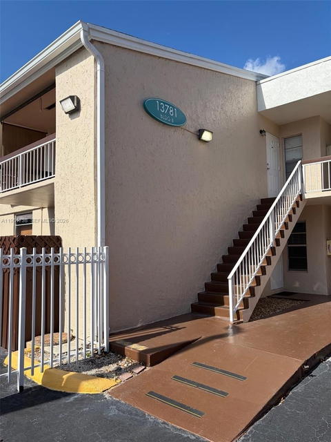 Real estate property located at 13781 66th St #129-B, Miami-dade, The Meadows Lake North Co, Miami, FL