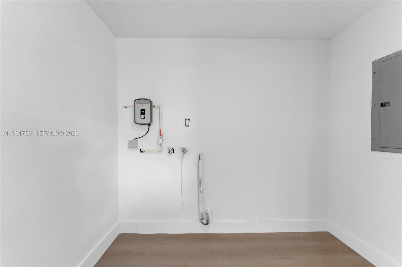 Real estate property located at 11711 181st Ter, Miami-dade, South Miami Ghts Addn C, Miami, FL