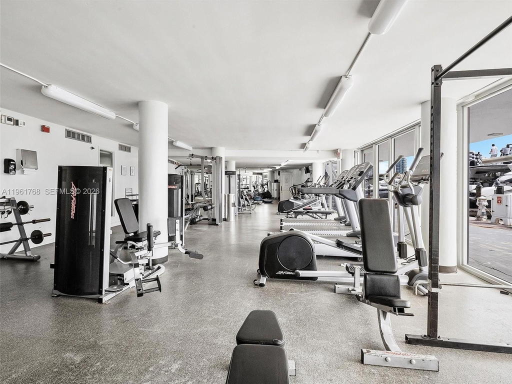 Real estate property located at 900 Bay Dr #1012, Miami-dade, King Cole Condo, Miami Beach, FL