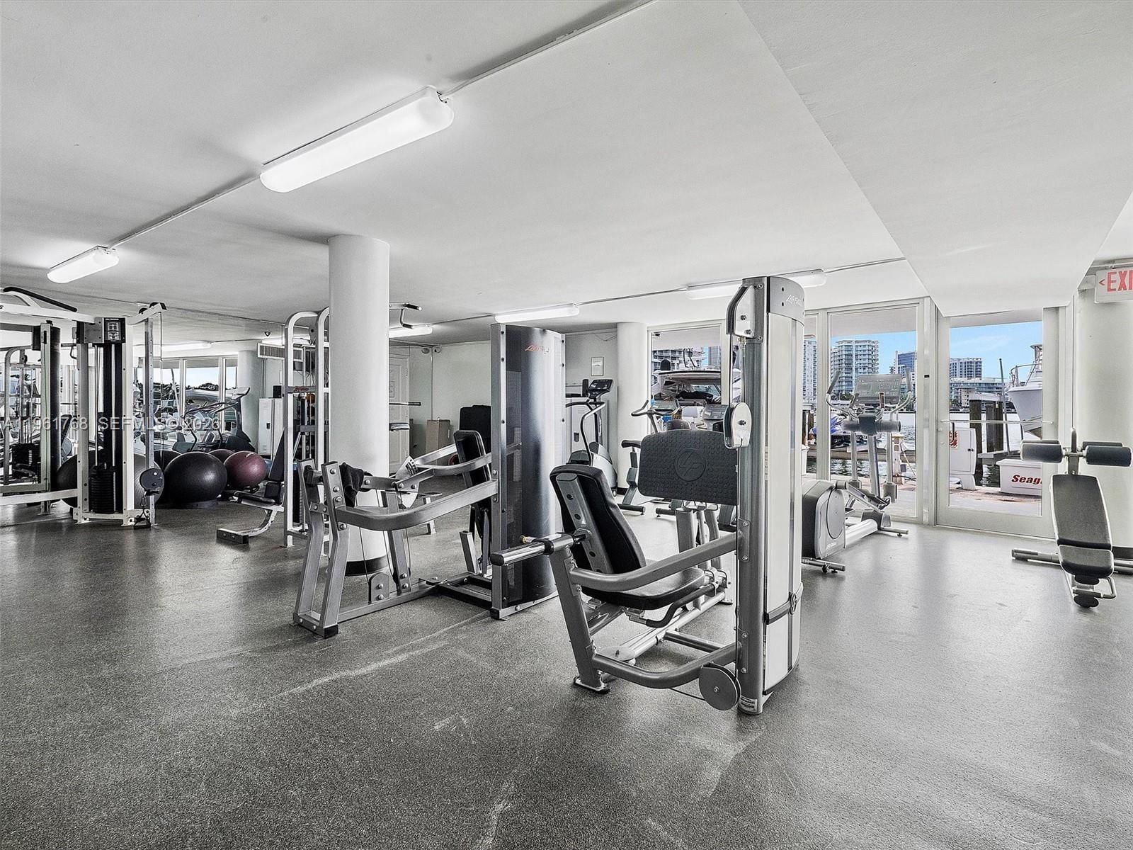 Real estate property located at 900 Bay Dr #1012, Miami-dade, King Cole Condo, Miami Beach, FL