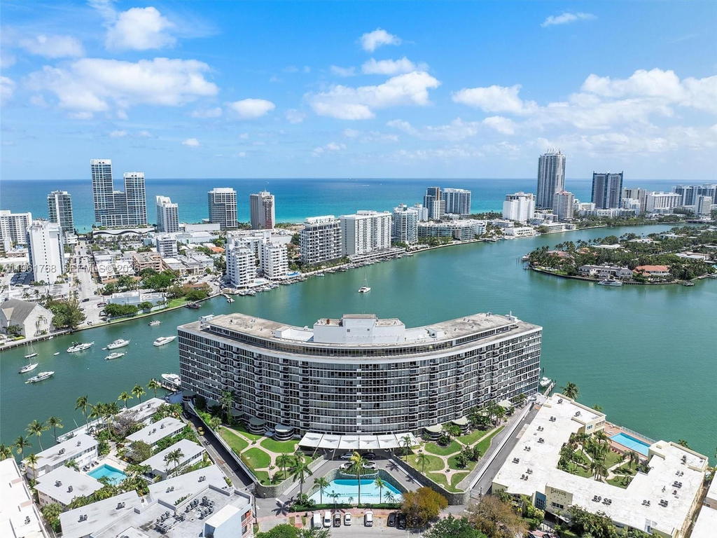 Real estate property located at 900 Bay Dr #1012, Miami-dade, King Cole Condo, Miami Beach, FL