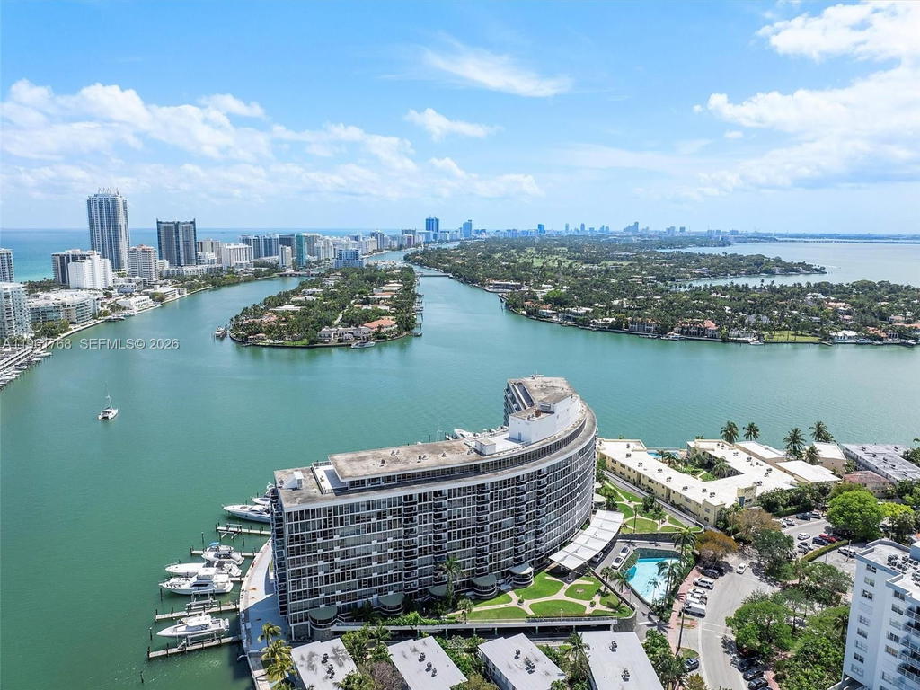 Real estate property located at 900 Bay Dr #1012, Miami-dade, King Cole Condo, Miami Beach, FL